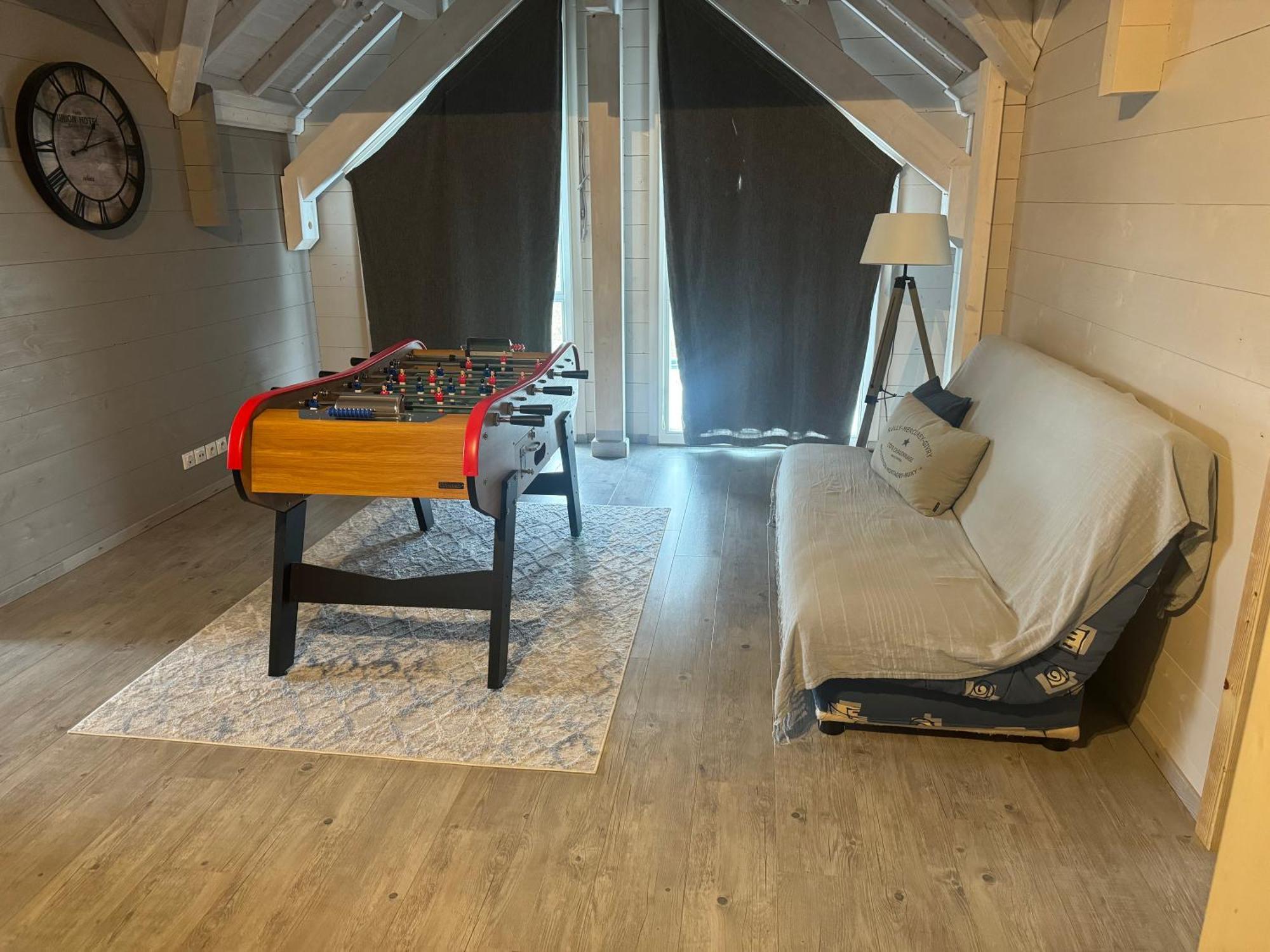 Gite De Mortagne, Chalet Avec Piscine - By Primo C0Nciergerie Gigny-sur-Saone Eksteriør billede