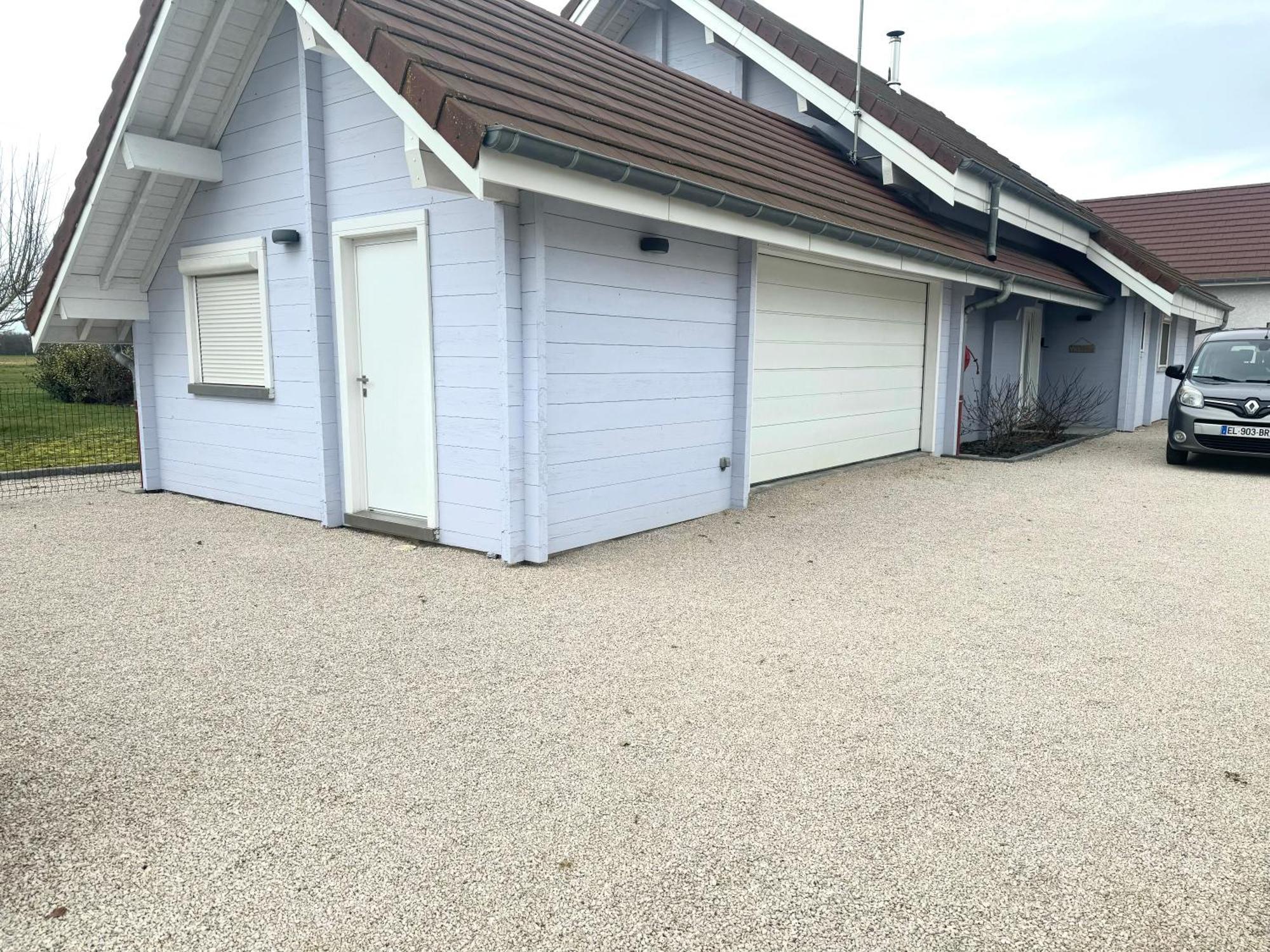 Gite De Mortagne, Chalet Avec Piscine - By Primo C0Nciergerie Gigny-sur-Saone Eksteriør billede